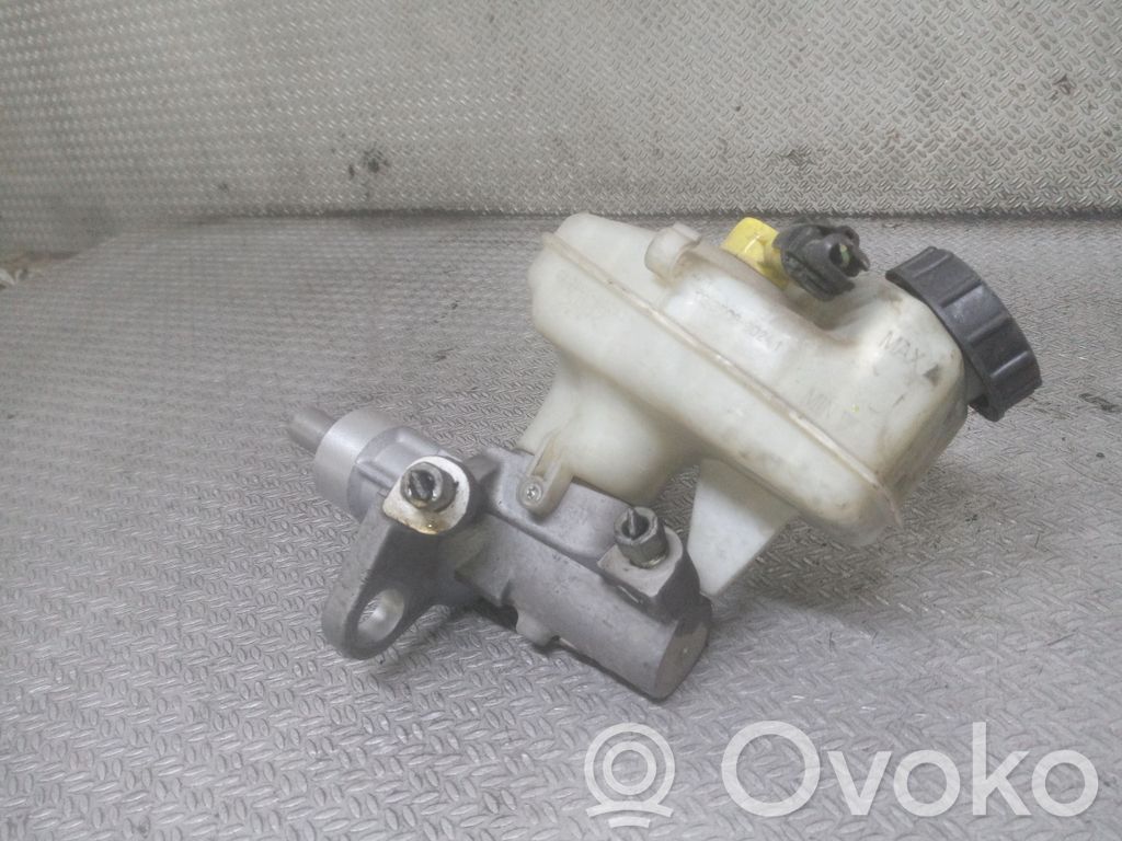 Opel Astra J Pääjarrusylinteri 