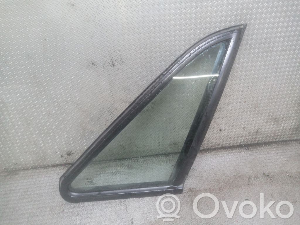 Rear side window