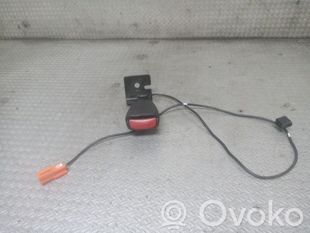 Klamra tylnego pasa bezpieczeństwa   8686940