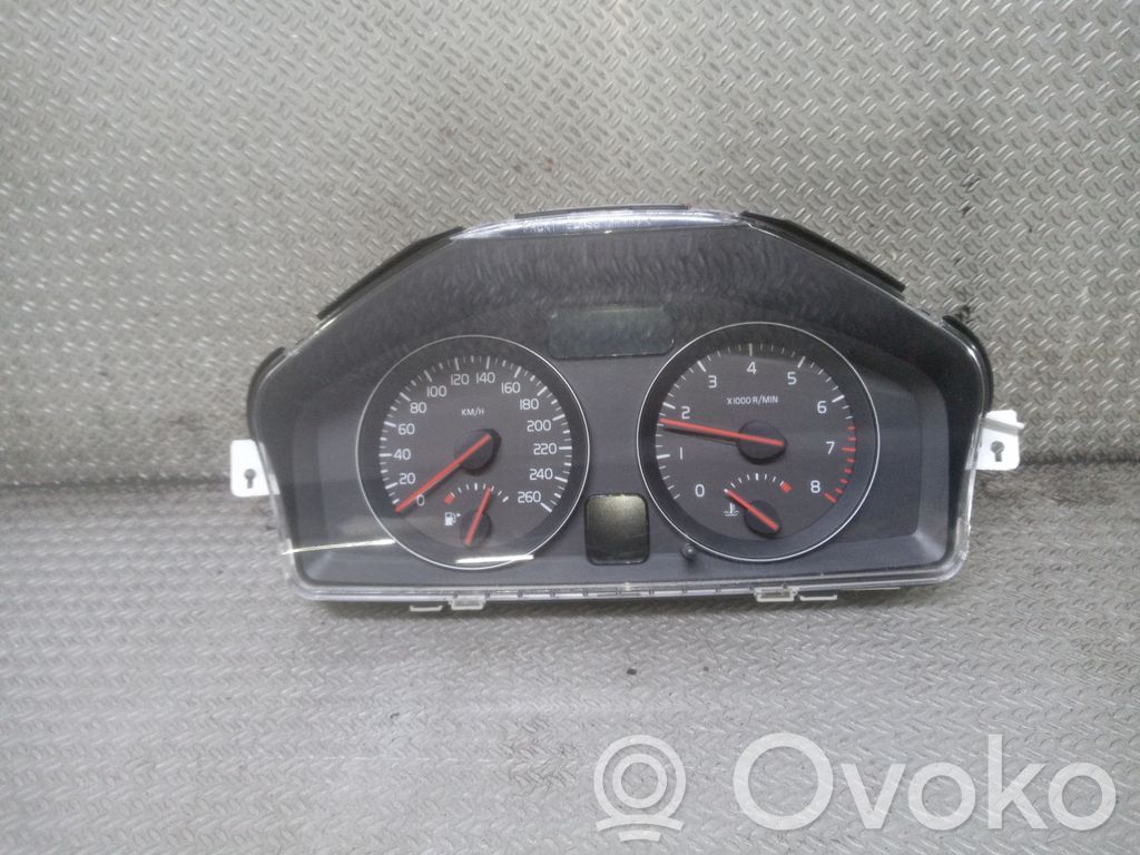 Volvo C30 Speedometer (instrument cluster) 