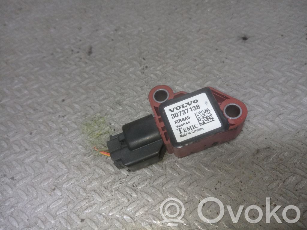 Czujnik uderzenia Airbag   30737138