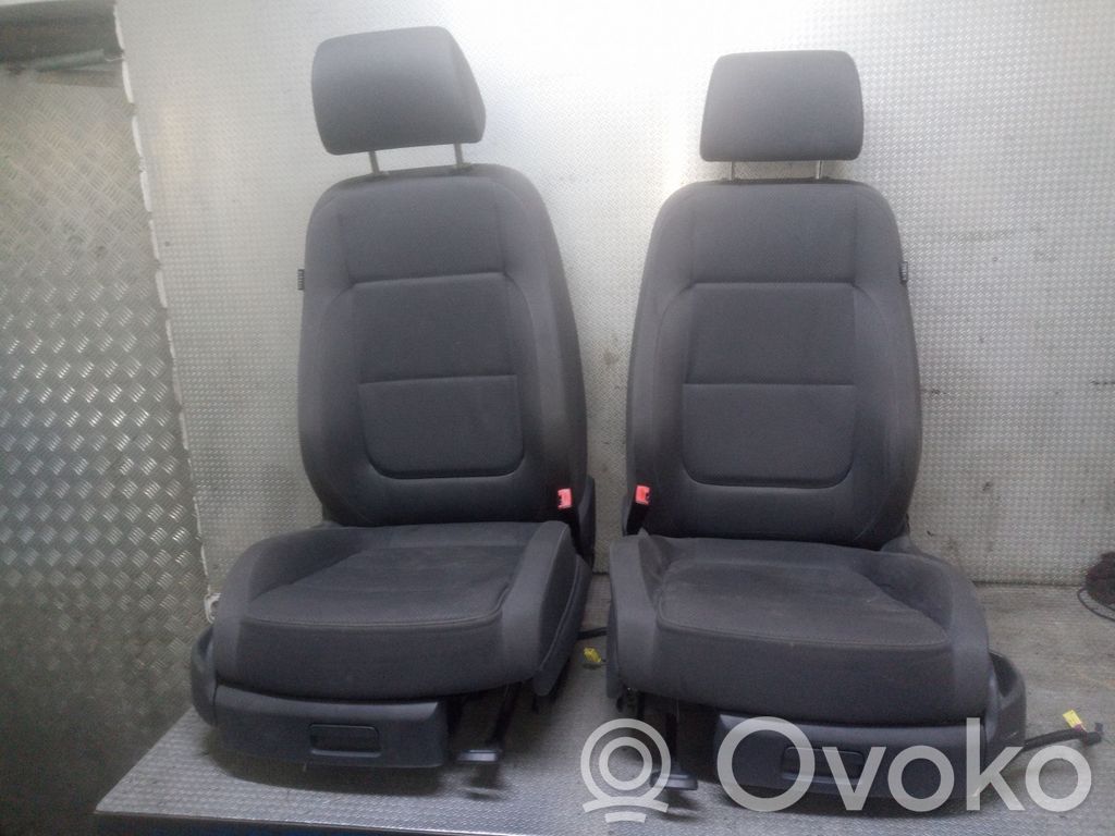 Interior set
