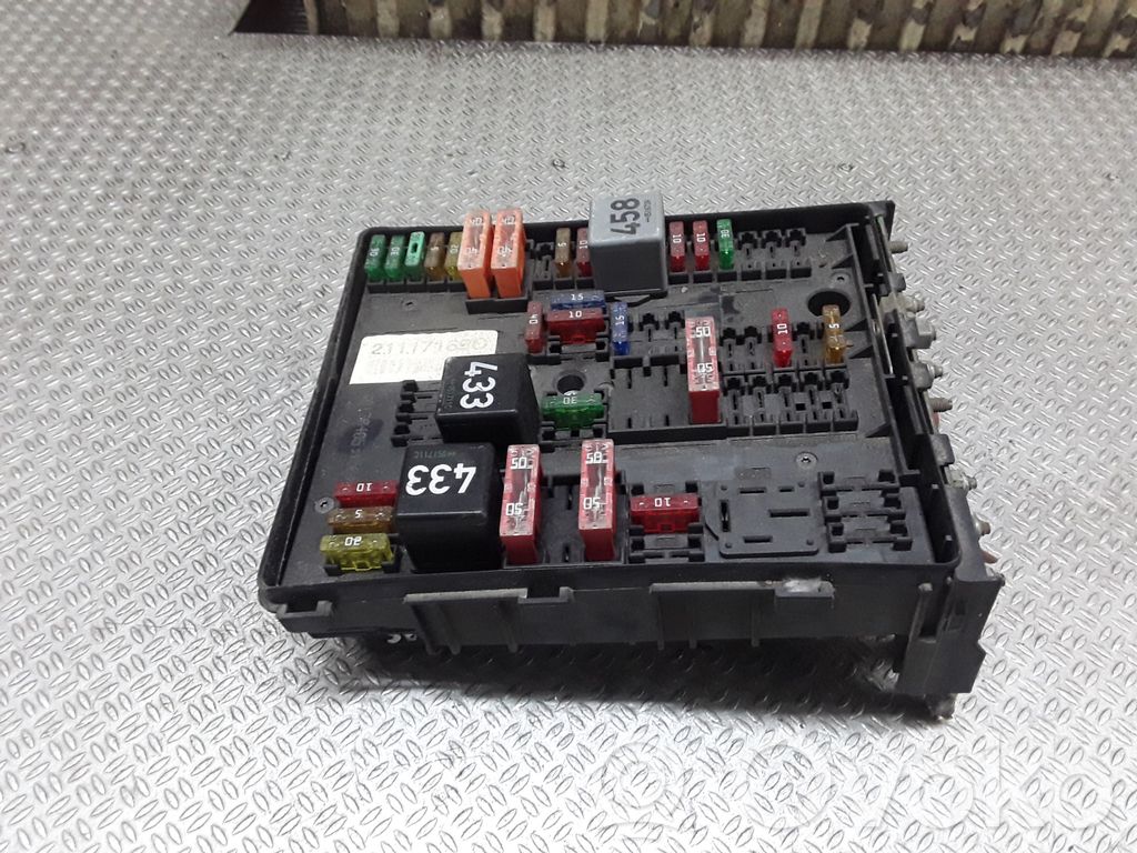 Modul siguranțe   1K0937124K