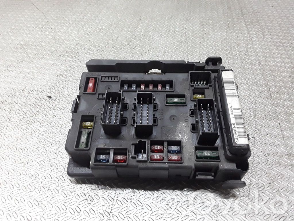 Fuse module   964125808000