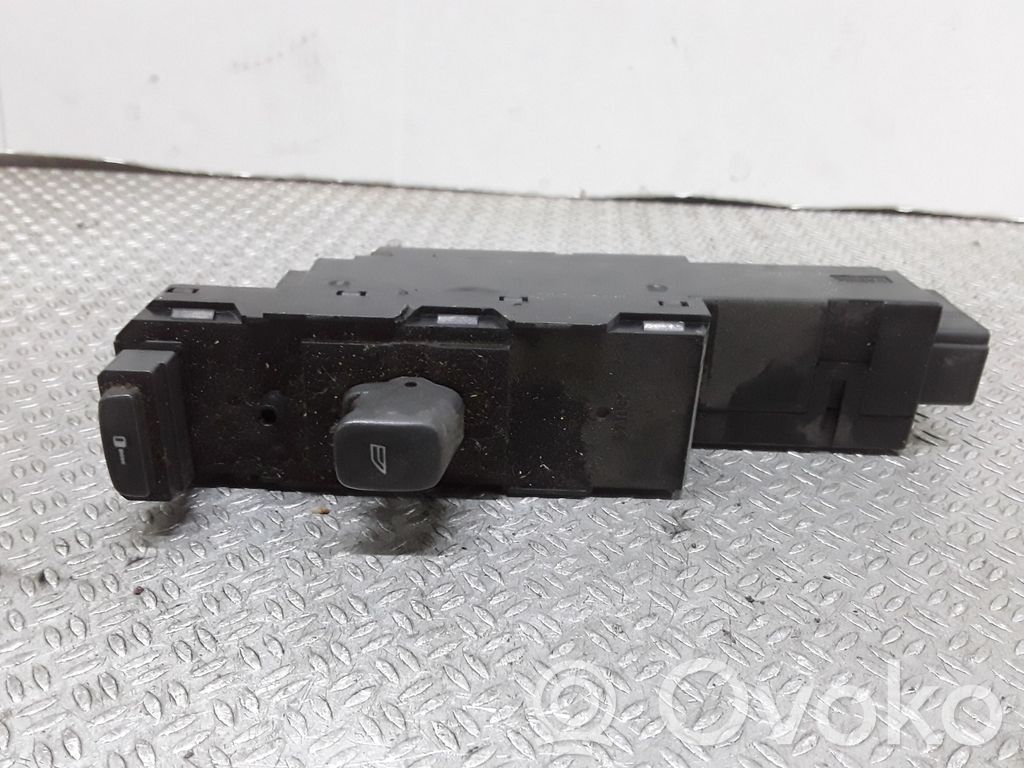 Volvo S80 Electric window control switch 
