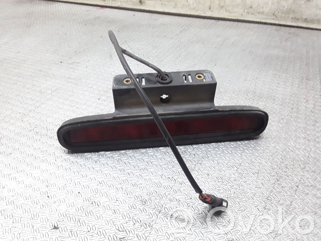 Ford Transit Third/center stoplight 