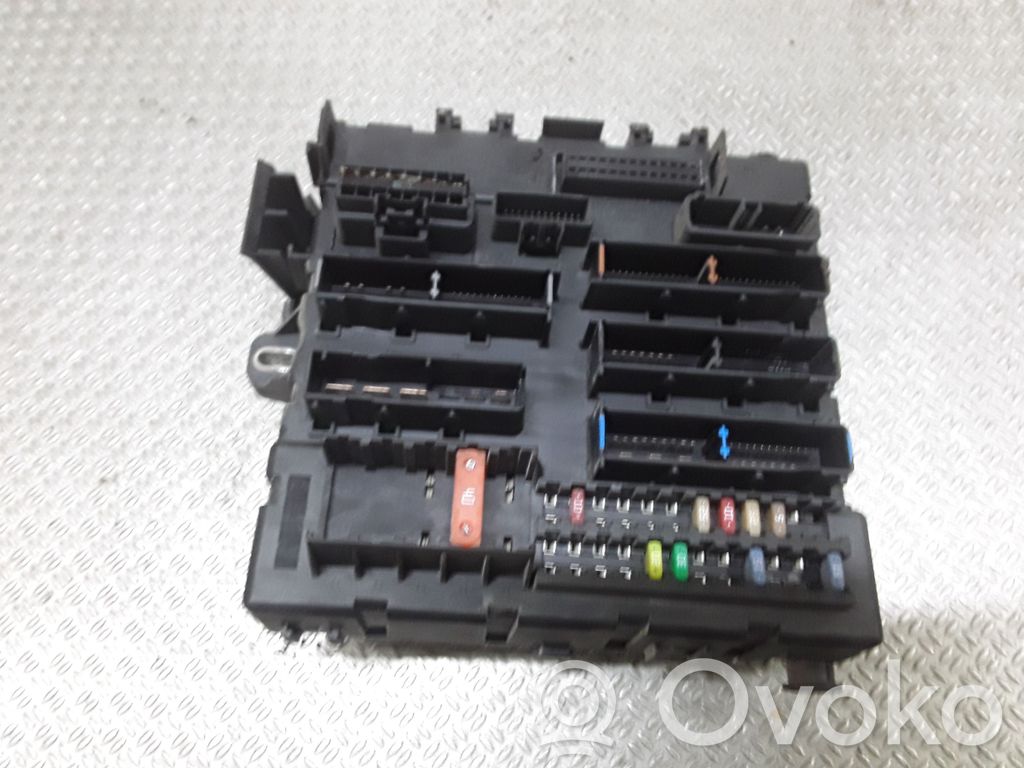 Opel Vectra C Sulakemoduuli 