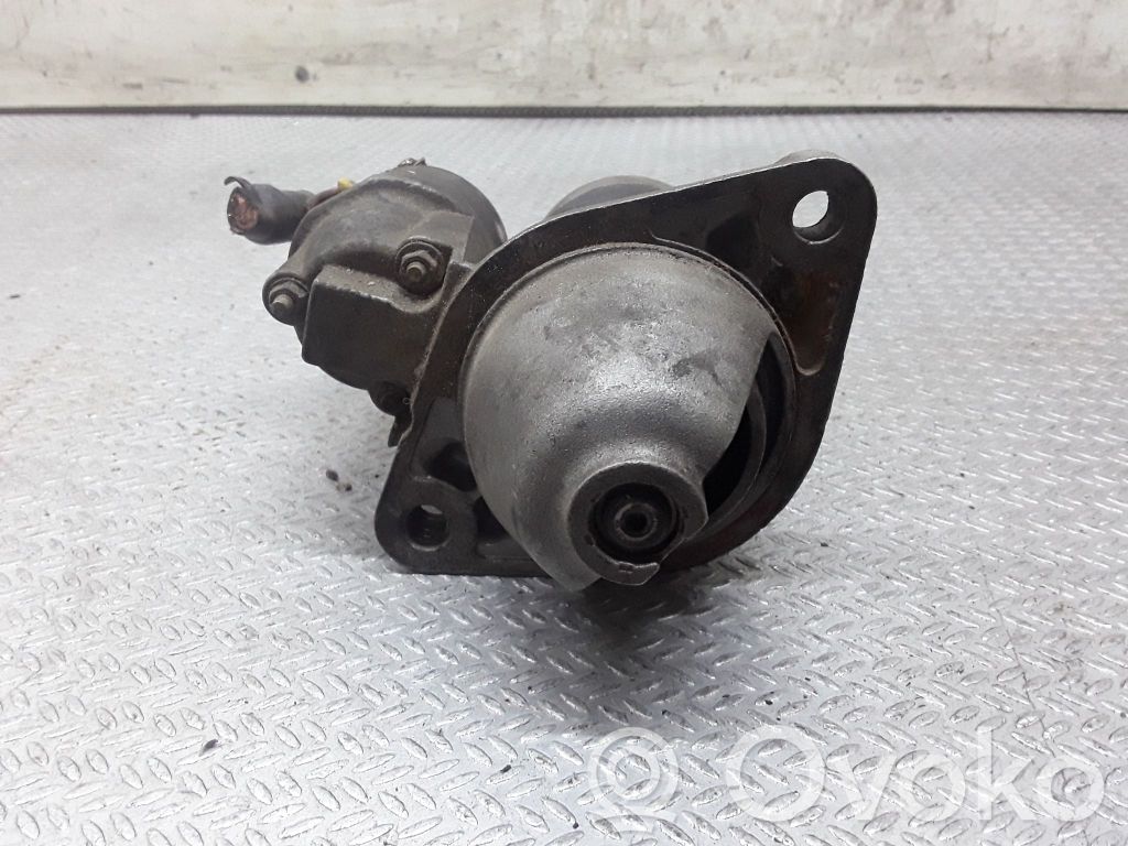 Opel Astra J Starteris 