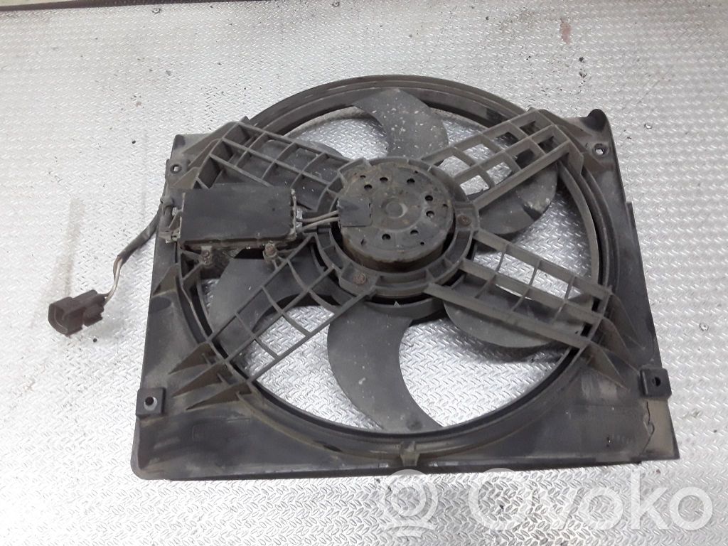 Elektrisks radiatoru ventilators   0130303846