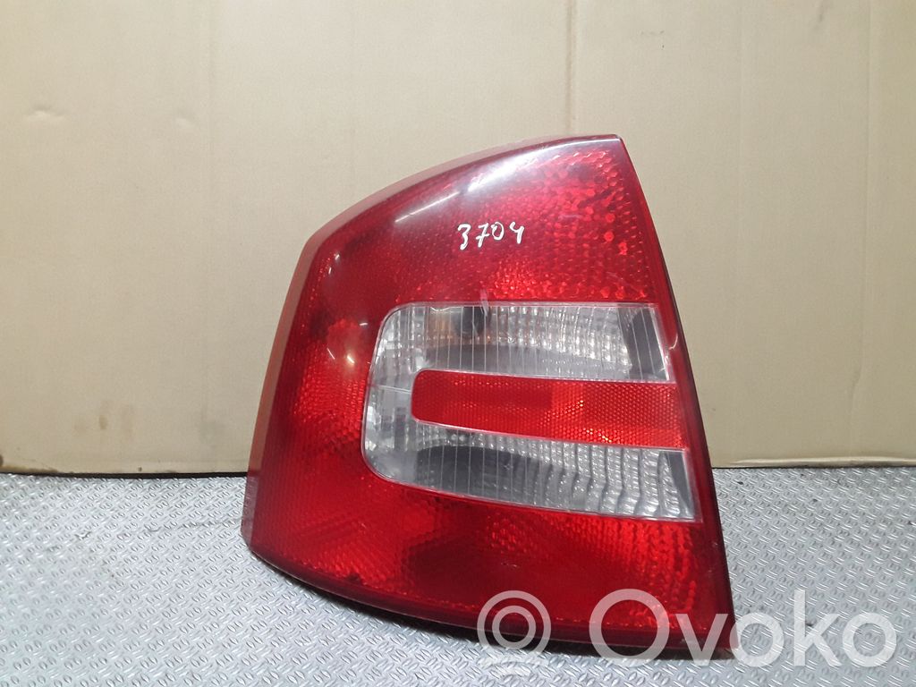 Takavalot   1Z5945111A