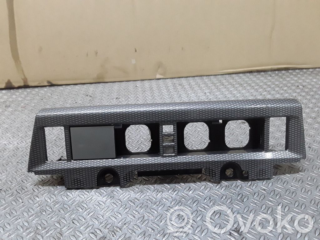 Ford Focus Other center console (tunnel) element 