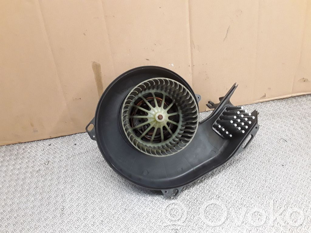Mazā radiatora ventilators