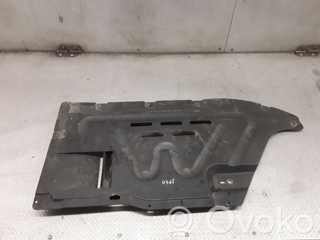 BMW 3 E90 E91 Šoninė dugno apsauga 