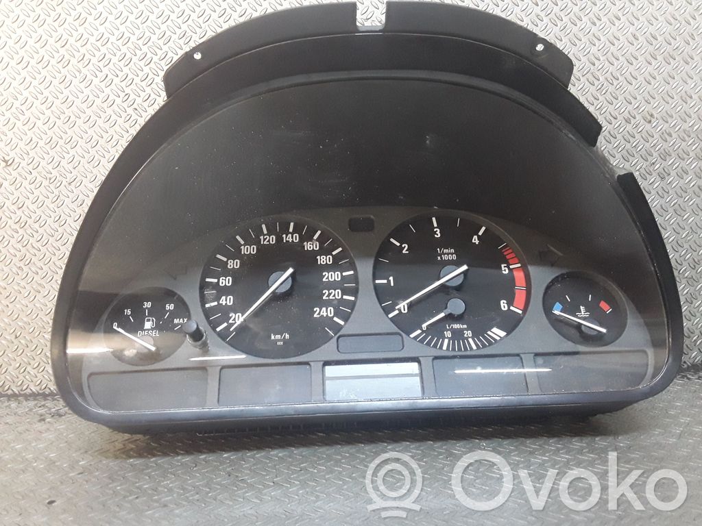 BMW 5 E39 Speedometer (instrument cluster) 