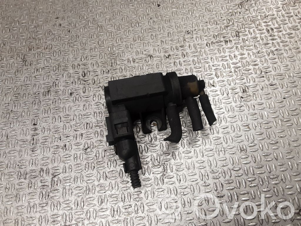 Électrovanne turbo   1K0906627A