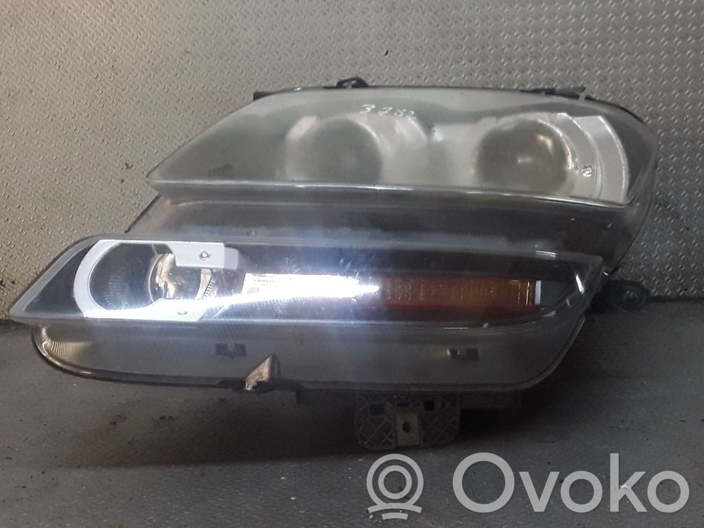 Headlight/headlamp   89006359