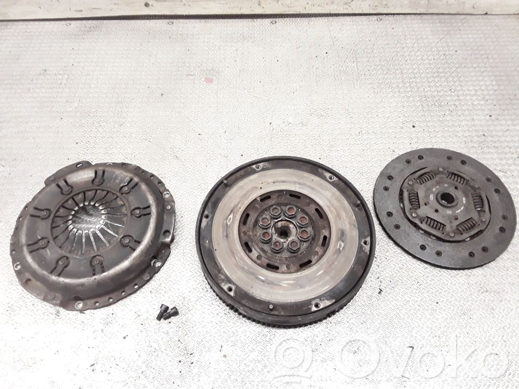 Audi A6 S6 C5 4B Sankabos komplektas 