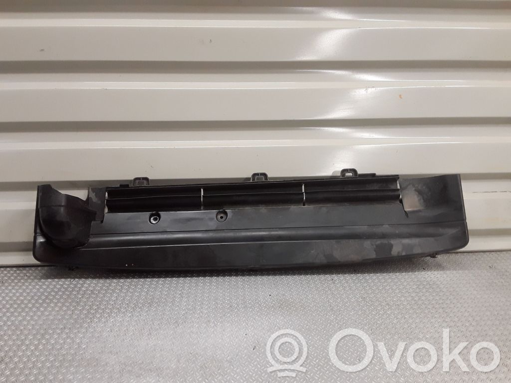 Volkswagen Transporter - Caravelle T5 Guía de aire del intercooler 