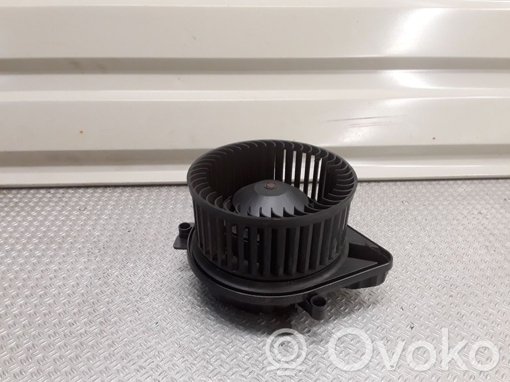 Audi A4 S4 B6 8E 8H Ventilator aerotermă