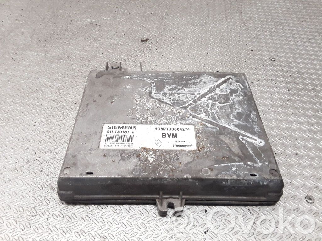 Renault Clio I Engine control unit/module 