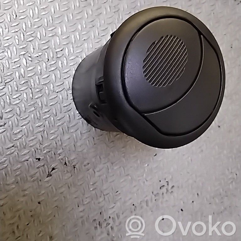 Fiat Doblo Rejilla de ventilación central del panel 
