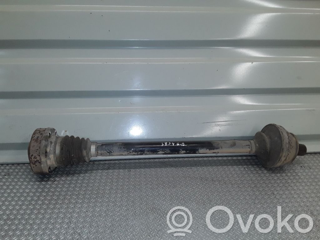 Rear driveshaft