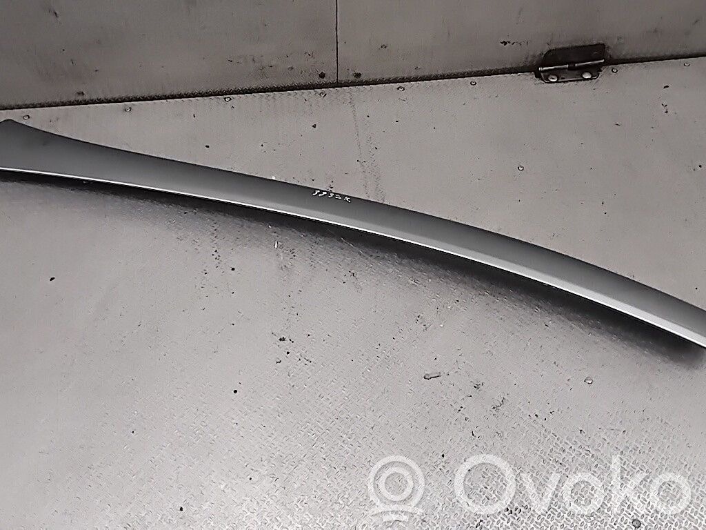 Opel Zafira C Tuulilasin lista 