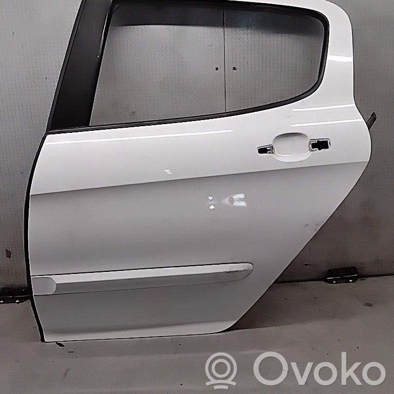Rear door