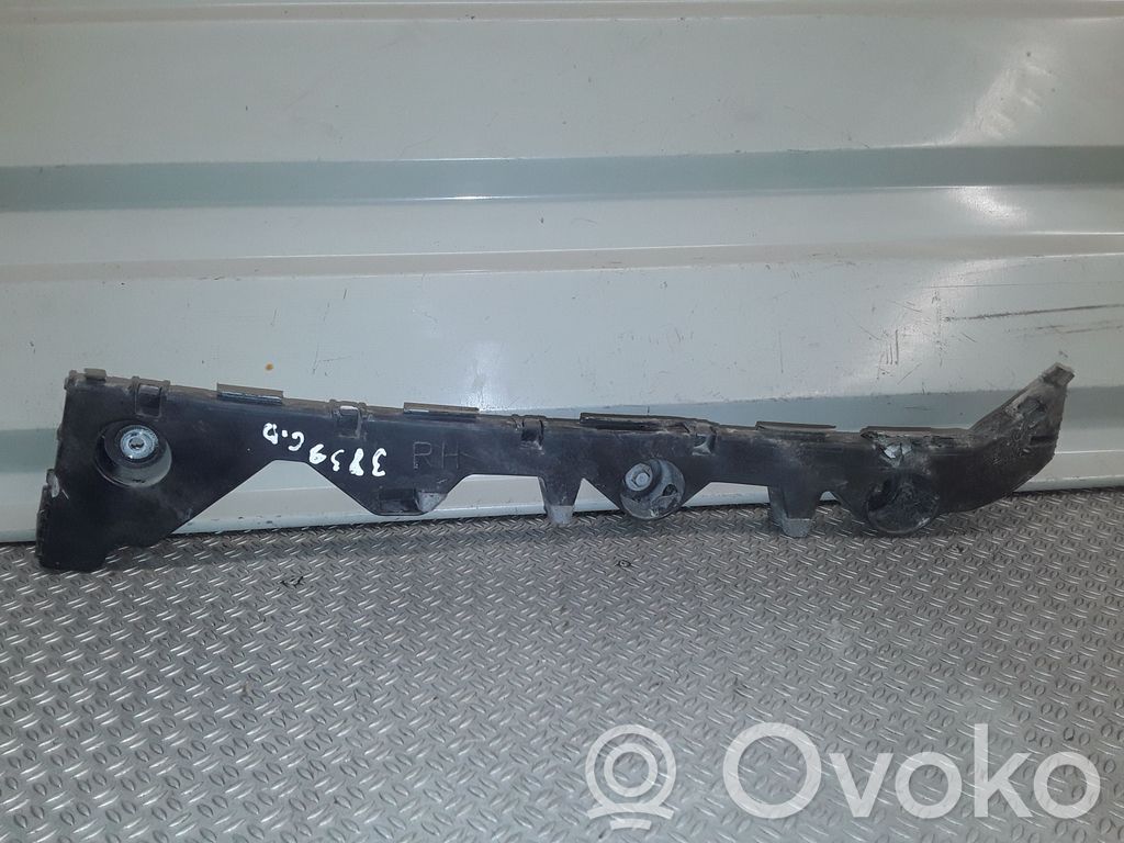 Soporte de montaje del parachoques trasero   GS1E502H1