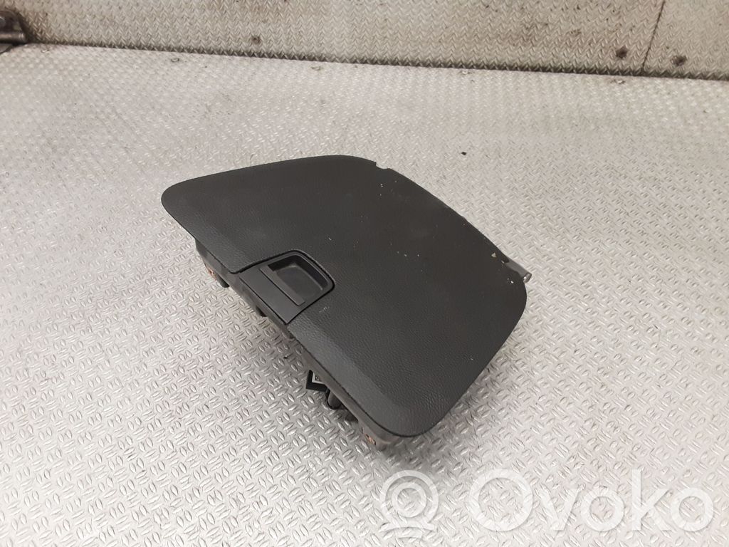Chevrolet Volt I Daiktadėžė 