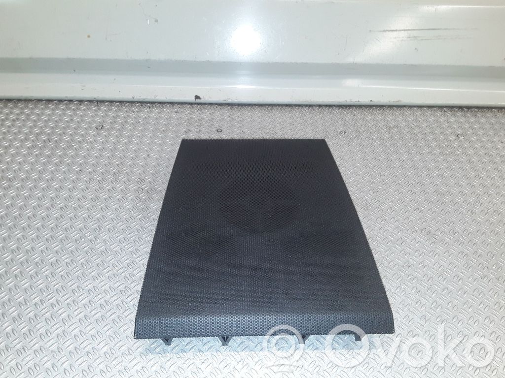 Mercedes-Benz B W245 Cache enceinte centrale