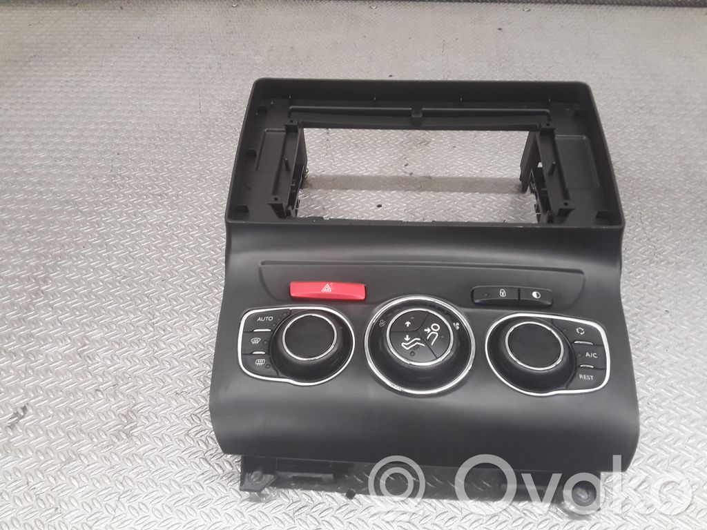 Climate control unit   28291834