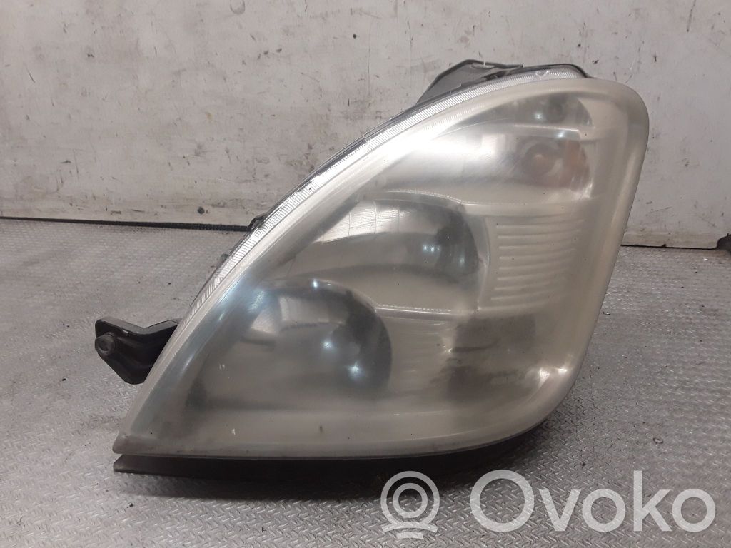 Iveco Daily 35.8 - 9 Scheinwerfer 