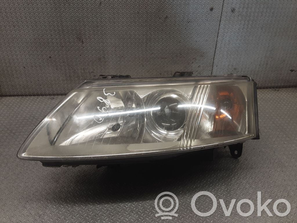 Headlight/headlamp   5327861