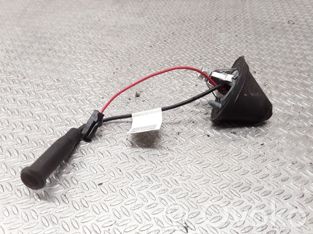 Jeep Patriot GPS-pystyantenni 