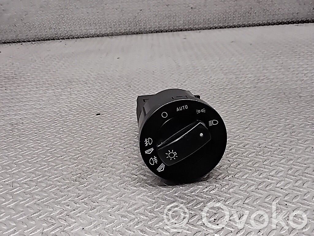 Audi A4 S4 B6 8E 8H Interruptor de luz 