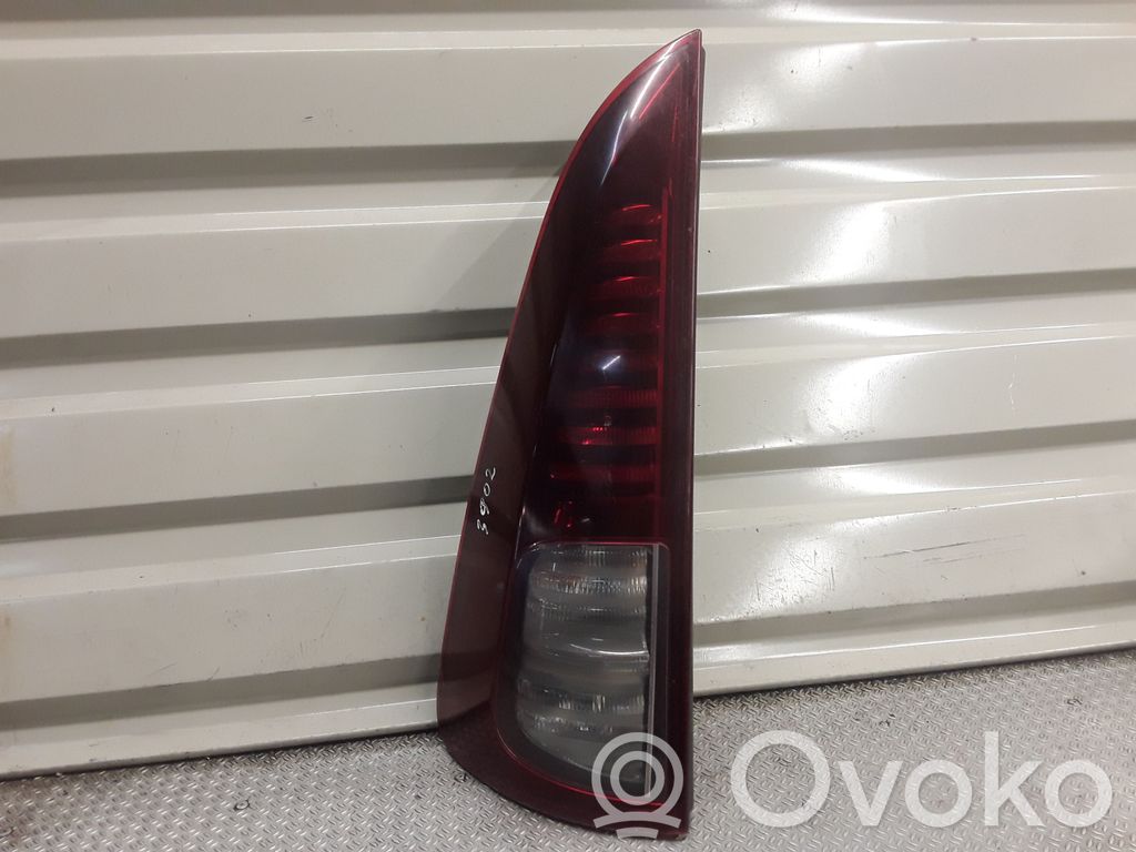 Luz trasera/de freno   8200394722