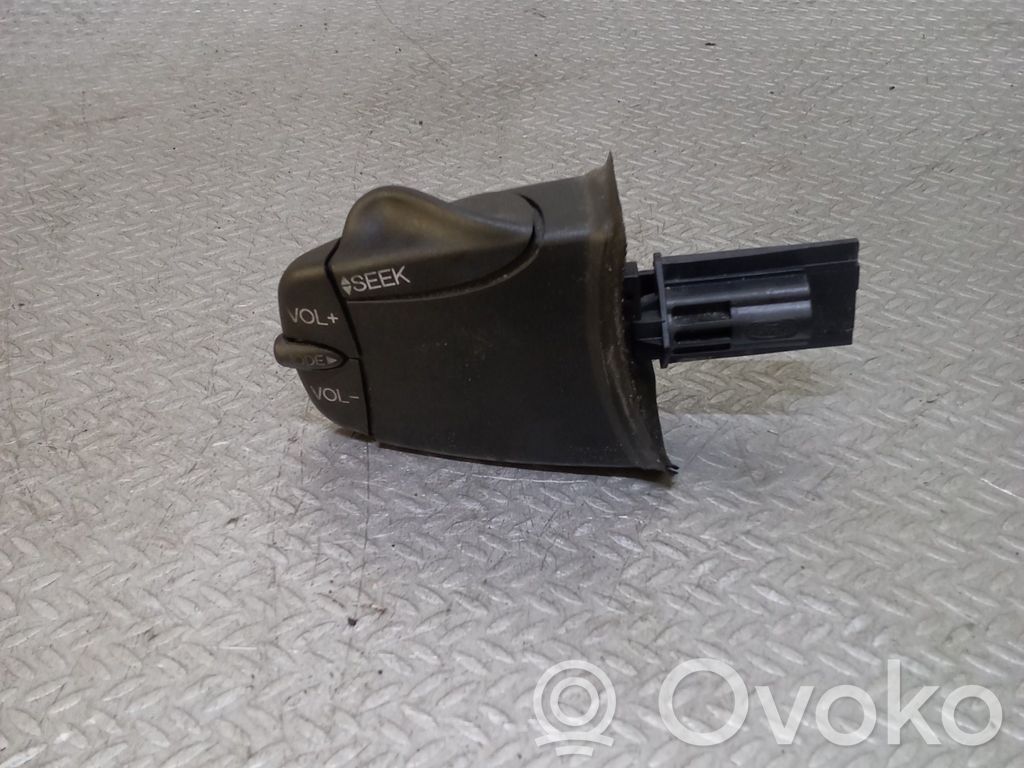 Multifunctional control switch/knob   98AB14K147AD