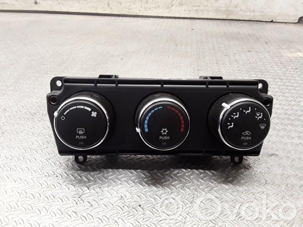 Dodge Nitro Unitate control climatizare 