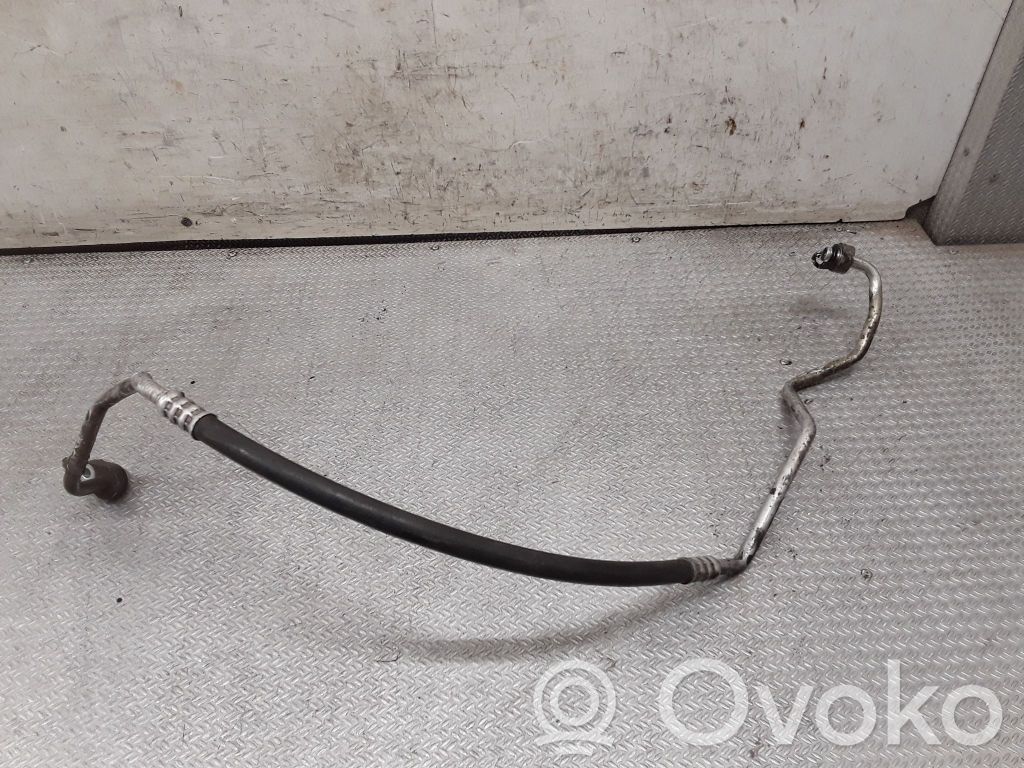 Air conditioning (A/C) pipe/hose