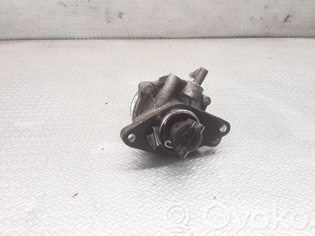 Vacuum pump