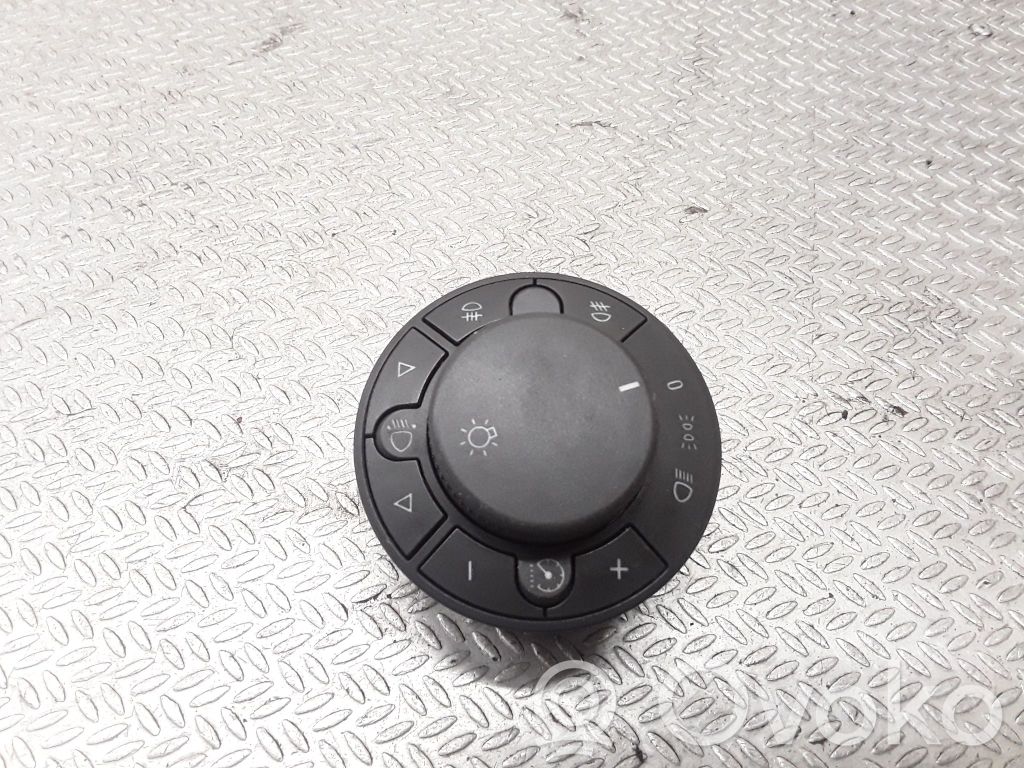 Opel Corsa D Light switch 