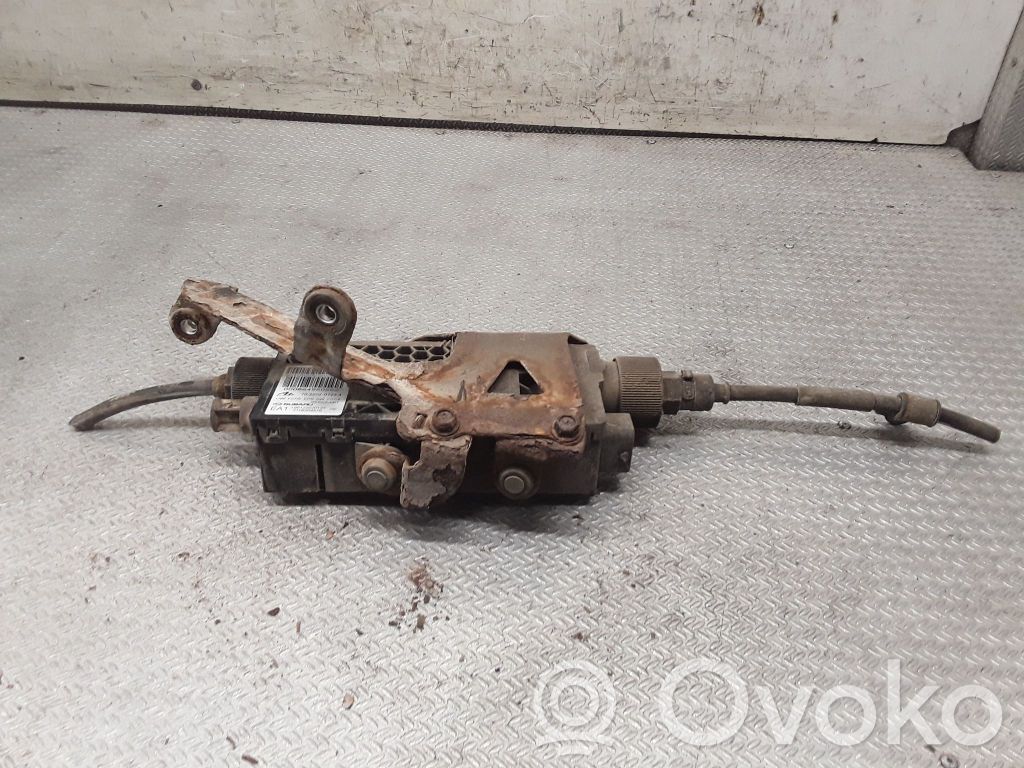 Subaru Legacy Hand brake control module 