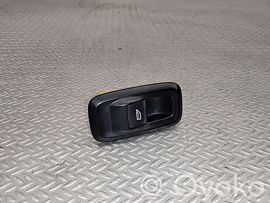 Ford Fiesta Electric window control switch 
