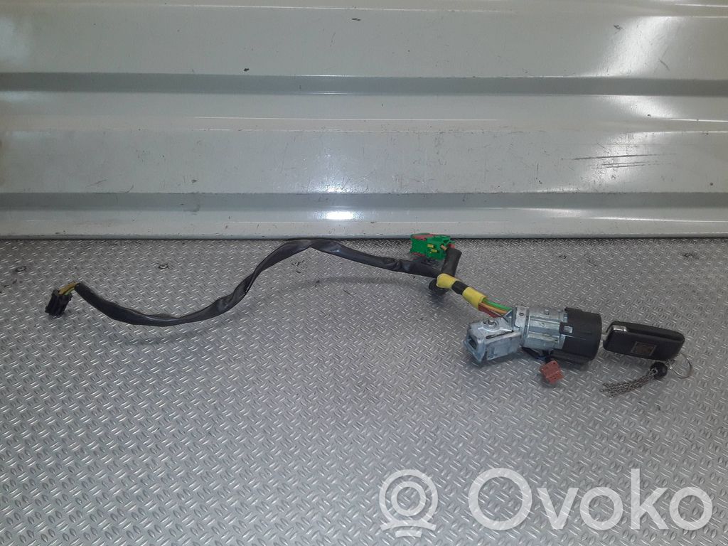 Peugeot 1007 Ignition lock 
