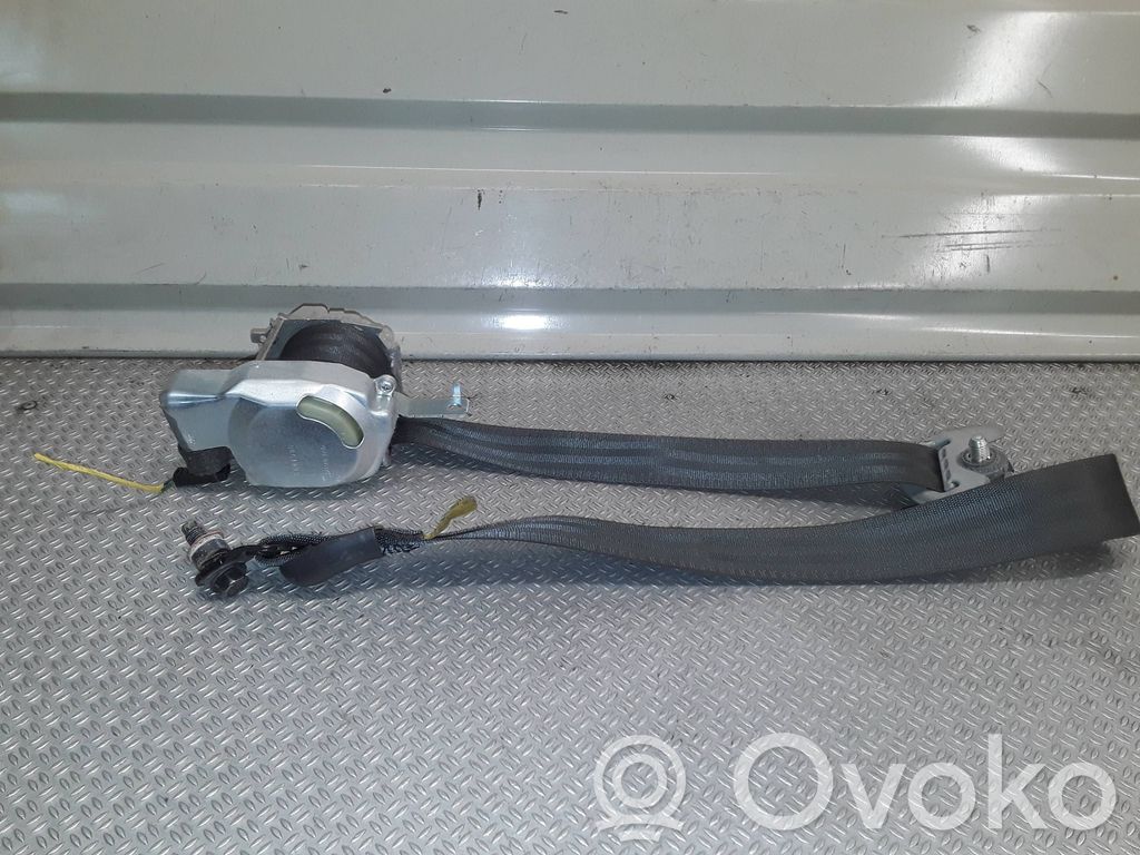 Hyundai i30 Cinturón delantero 