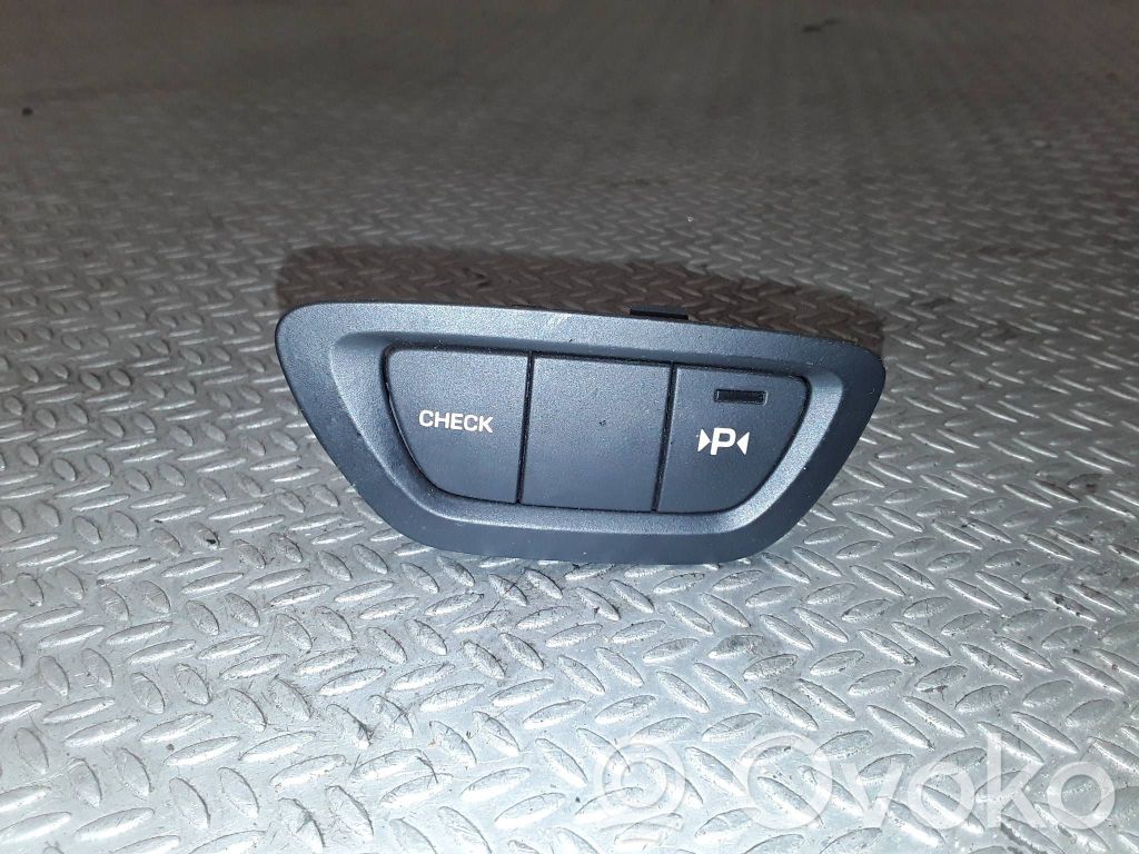 Interruptor del sensor de aparcamiento (PDC)   9682436677,63040713G