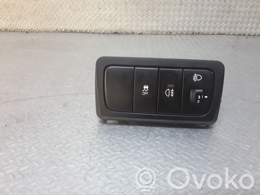 SsangYong Korando Interruptor de control de altura del faro delantero 
