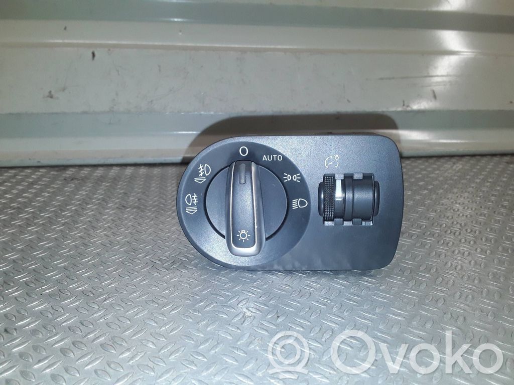 Audi A1 Interrupteur d’éclairage 
