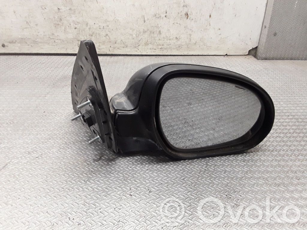 Hyundai i30 Espejo lateral eléctrico de la puerta delantera 